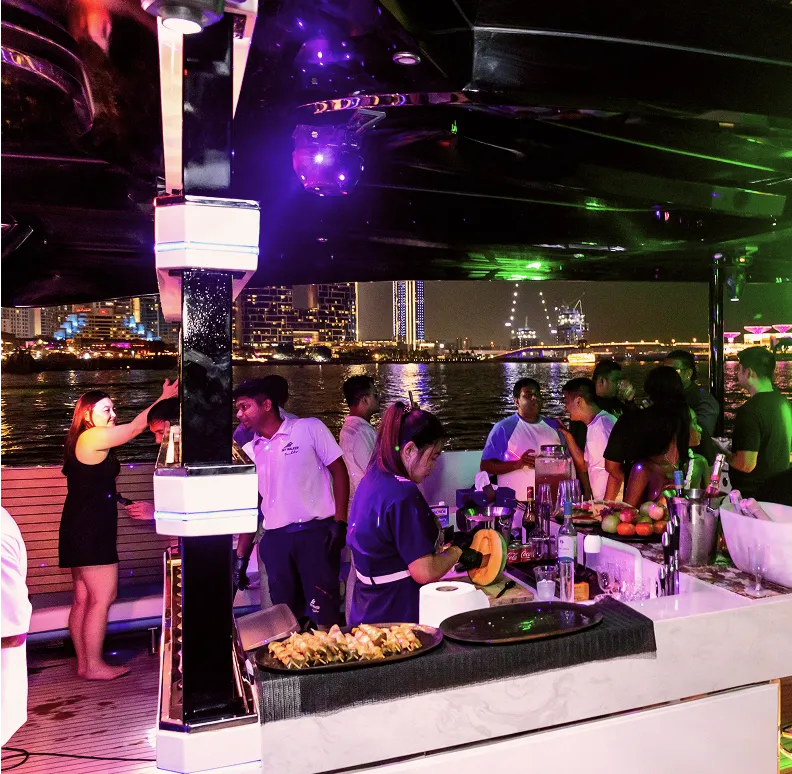 New Year’s Eve yacht cruise passing Dubai landmarks